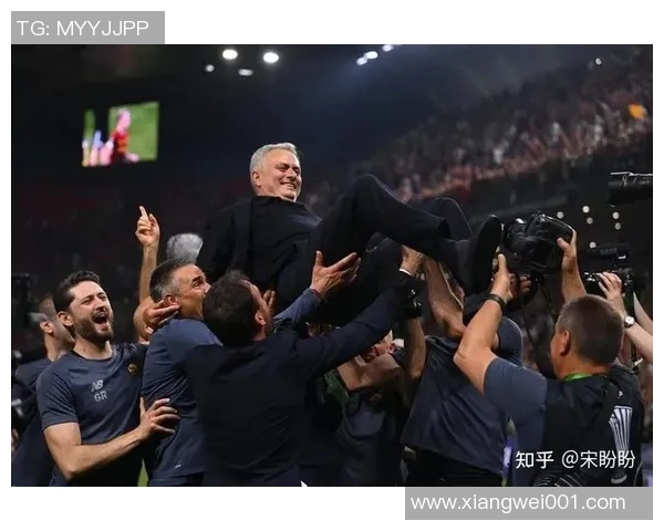 足球留队新策略解析助力球队稳定发展与球员成长